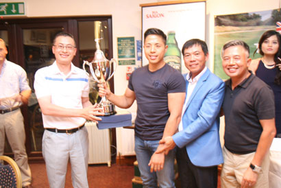 Vietnamese businesses in UK hold golf tournament